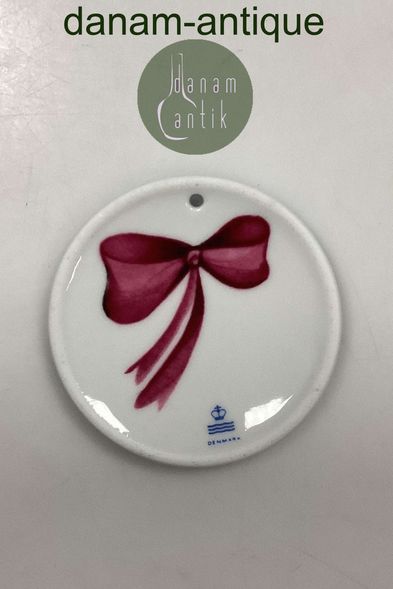 Royal Copenhagen Julestjerne Ornament