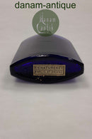 Medicinflaske i koboltblå glas