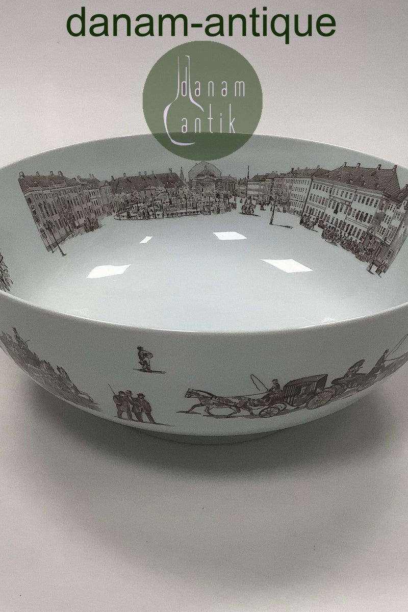Bing og Grøndahl Jubilæumsskål Københavns Kommune  Måler 26,5cm x 10,5cm ( 10.43 inch x 4.13 inch )