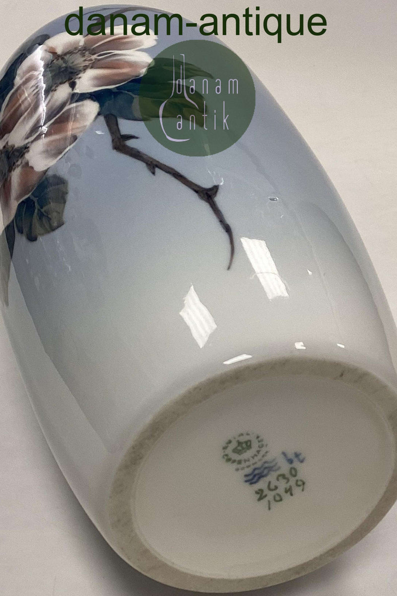 Royal Copenhagen Art Nouveau Vase No. 2630/1049