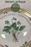 Royal Copenhagen Flora Danica Cake Plate No 20/3552