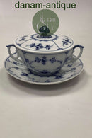 Royal Copenhagen Musselmalet Riflet Bouillon Kop med Underkop No. 2199