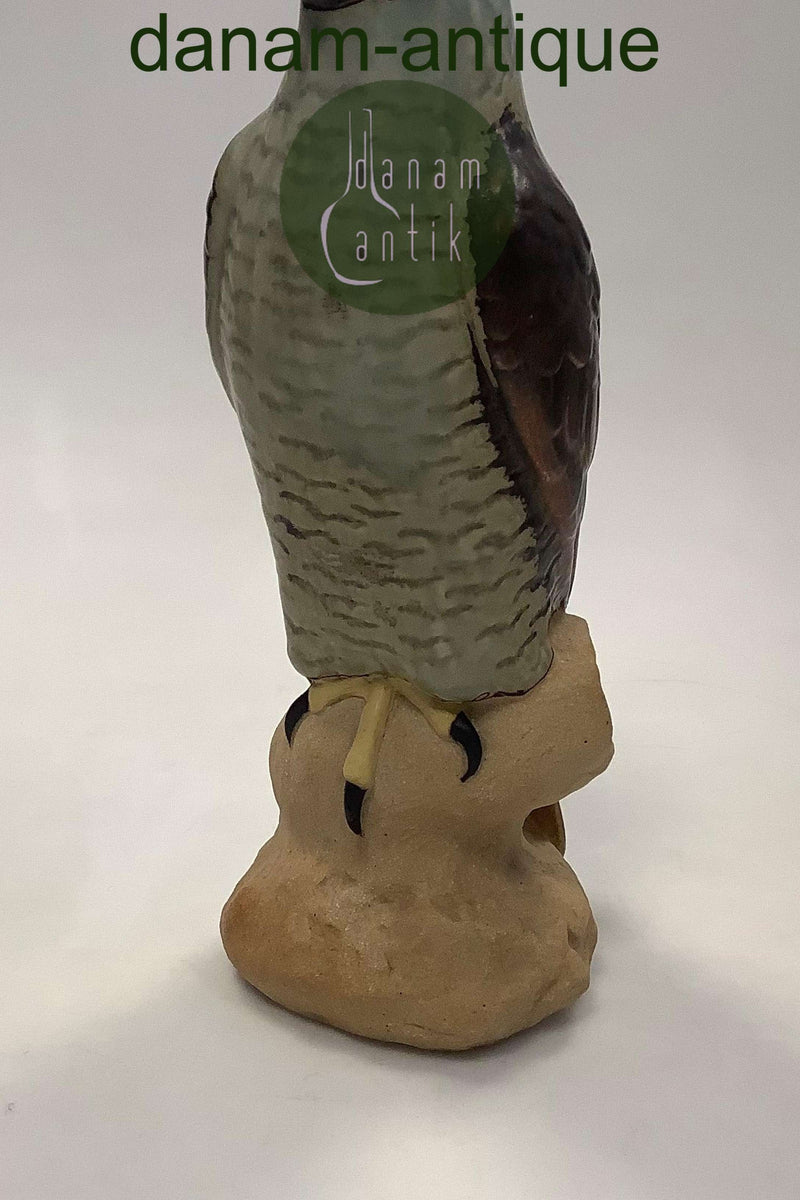 Bing og Grøndahl  Stentøjsfigur af Spurvehøg No. 1892