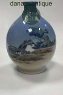 Royal Copenhagen Art Nouveau Vase med Bondegård No. 2894/1813
