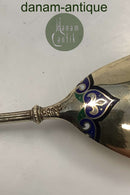 Sølvske med emalje ornamentik og forgyldning