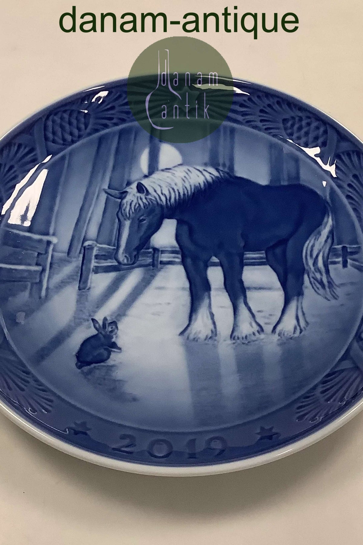 △ROYAL COPENHAGEN 2019 ロイヤル コペンハーゲン ウサギ フィギュ
