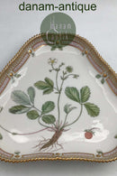 Royal Copenhagen Flora Danica Trekantet Skål No. 20/3508