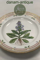 Royal Copenhagen Flora Danica Spisetallerken No. 20 / 3549