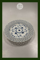 Royal Copenhagen Musselmalet Helblonde med gennembrudt kant Flad Tallerken No 1/1098