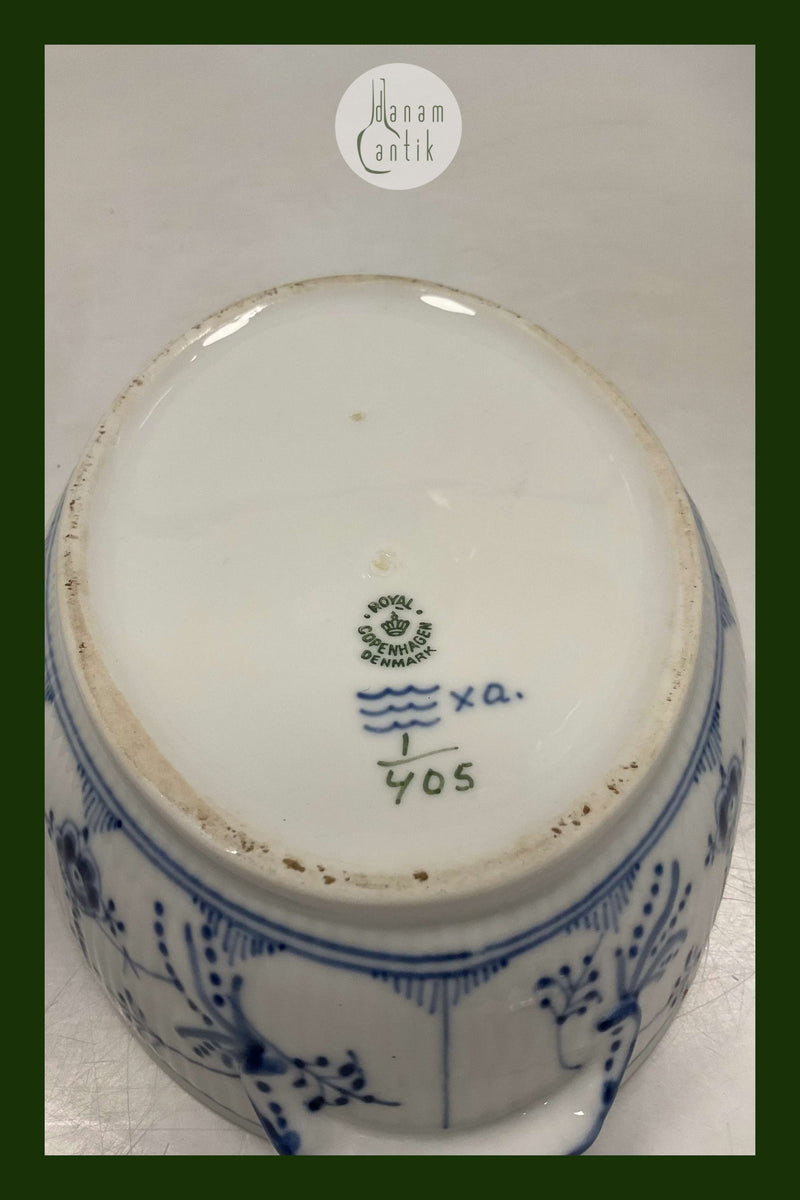 Royal Copenhagen Musselmalet Riflet Oval Terrin No 405 uden låg