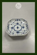 Royal Copenhagen Blue Fluted Plain Small rimmed bowl No 229