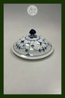 Royal Copenhagen Musselmalet Riflet låg til No. 397