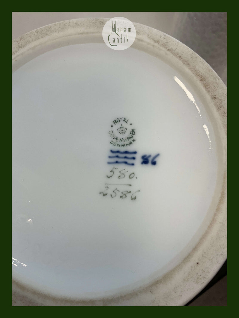 Royal Copenhagen Art Nouveau Vase with Flowers No. 580 / 2586