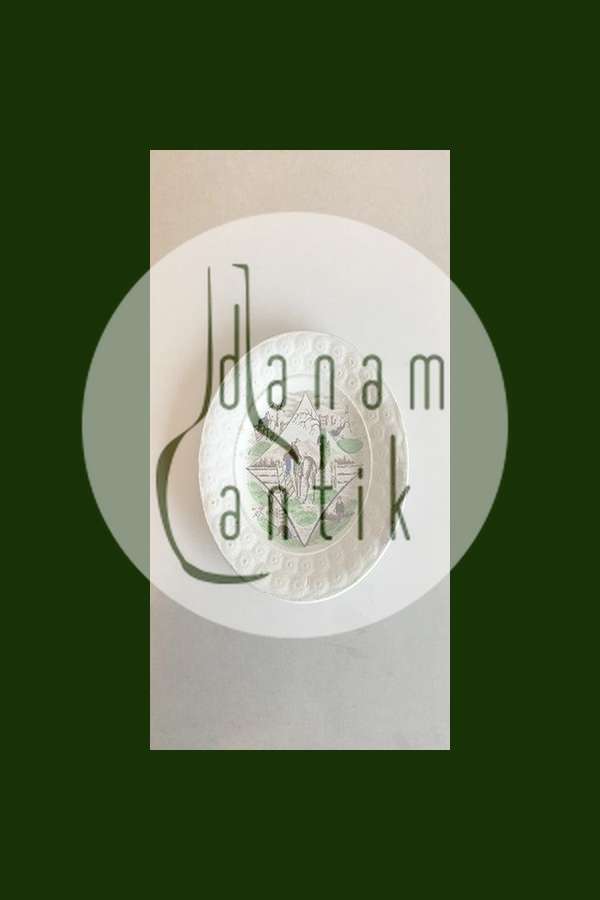 Gammelt Engelsk Staffordshire Tallerken med heste motiv.