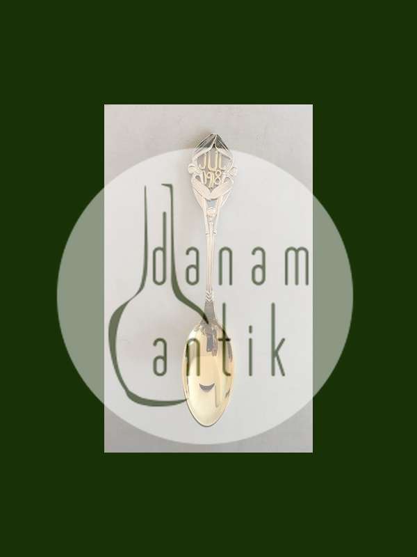 A. Michelsen 1918 Juleske Forgyldt Sterling Sølv.