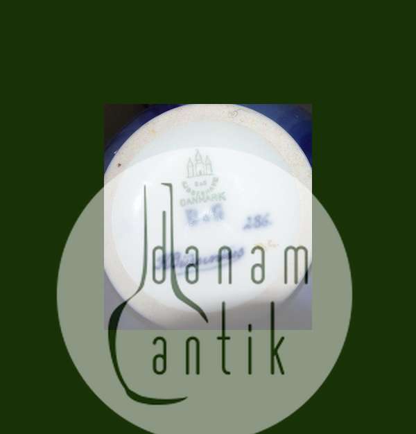 Bing & Grondahl Unique Art Nouveau Vase by K. Bussinius and gold by Theodor Larsen