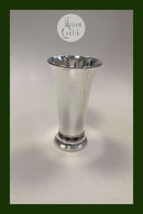 Georg Jensen Sterling Sølv Vase No 469B med Gennembrudt Mønster designet af Harald Nielsen