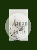 タイガーアイをあしらったシルバーのオーバルカフリンクス。