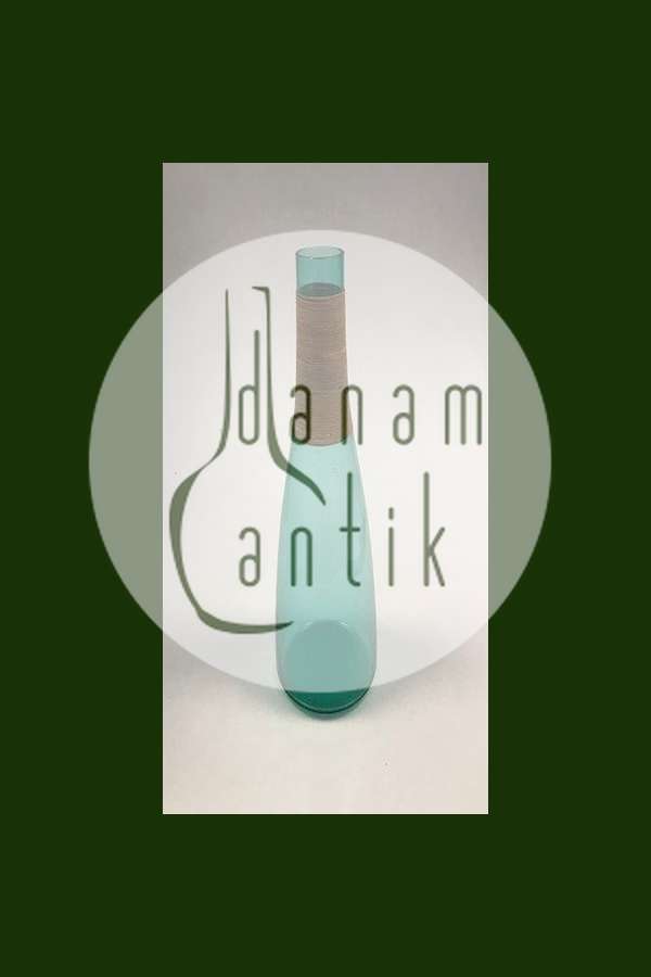 Kastrup Glasværk Opaline form Grøn Karaffel med bambusbevikling