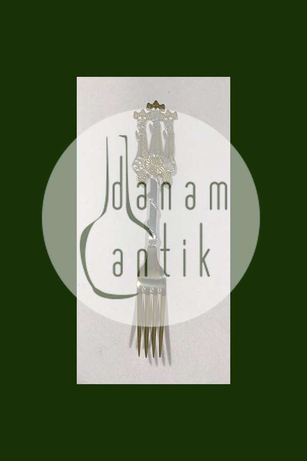 A. Michelsen Julegaffel 1915. Forgyldt Sterling Sølv.