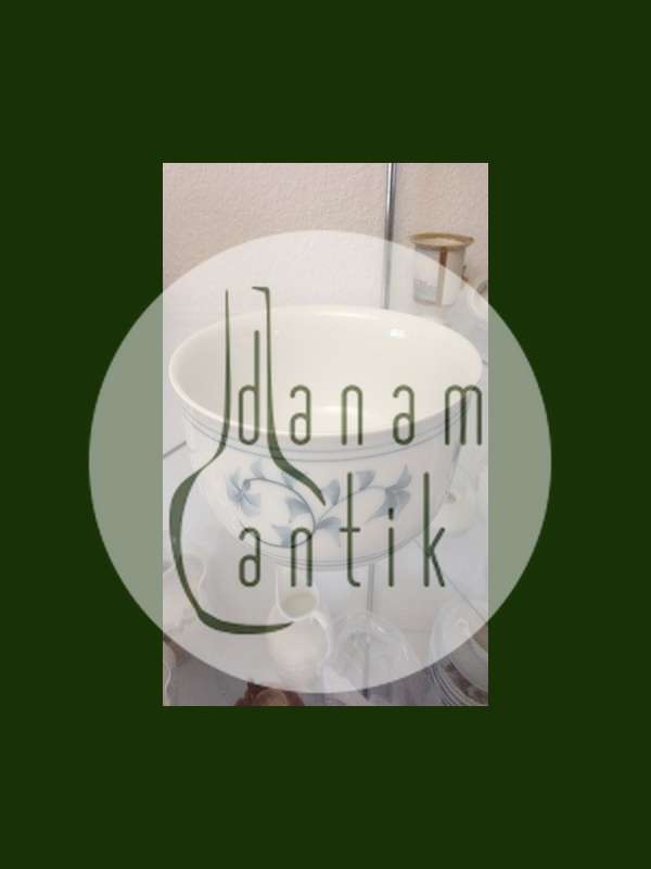 Royal Copenhagen Noblesse Skål No 15121-29