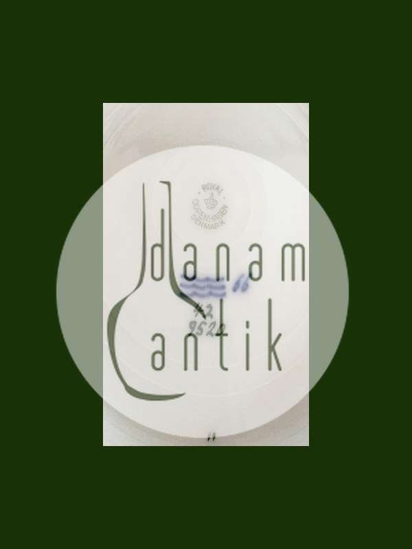 Royal Copenhagen Skærsommernatsdrøm Fish Plate No 42/9520