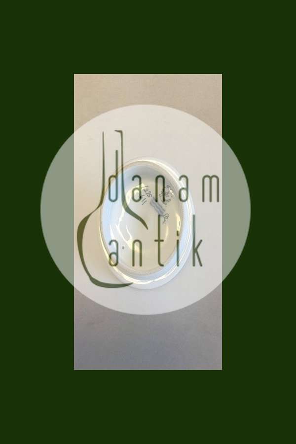 Royal Copenhagen Tradition Hvid Halvblonde m. Guld Låg til Thekande No 611