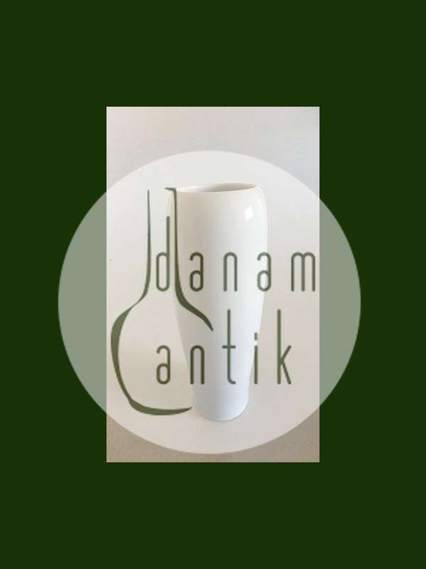 Royal Copenhagen Vase No 727/235 med Blomstermotiv