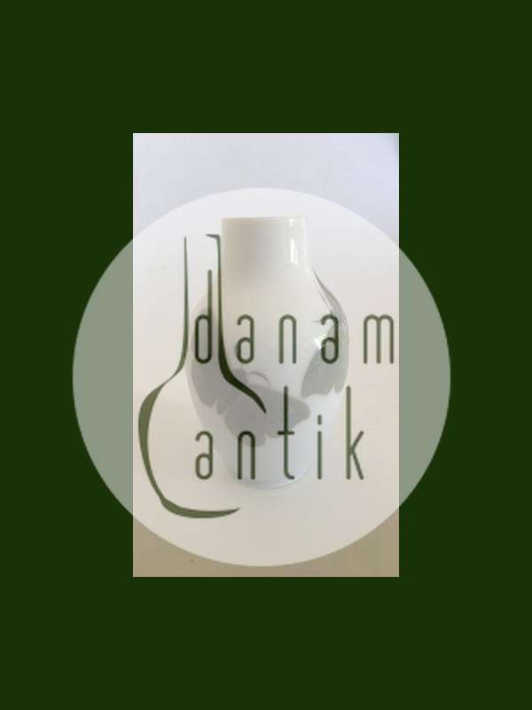 Royal Copenhagen Art Nouveau Vase No. 318/45a med Natsværmere Dekoration