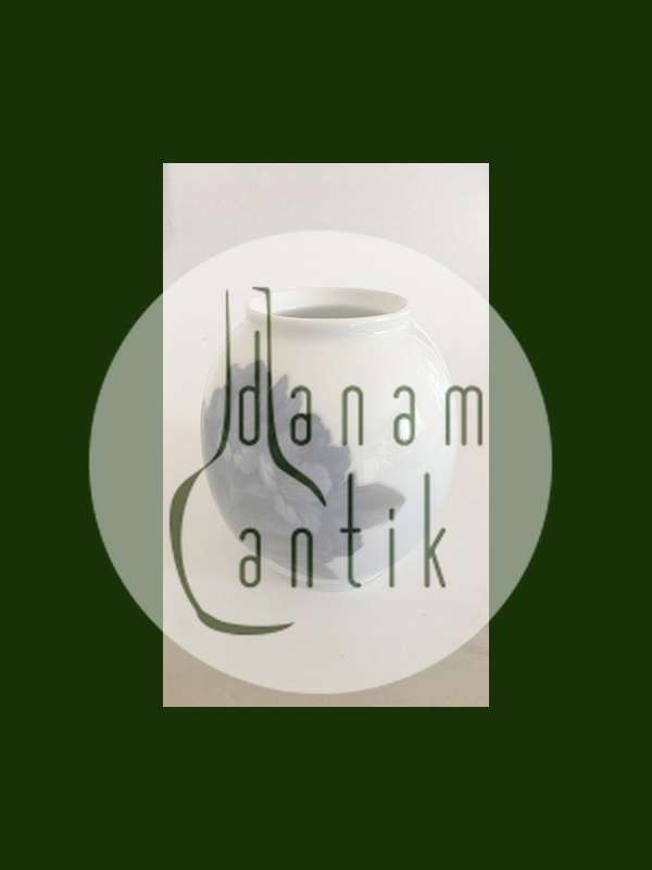 Royal Copenhagen Vase No 845/42B med Rhododendron Motiv