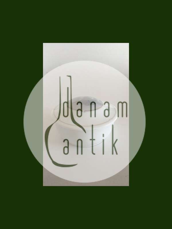 Royal Copenhagen Art Nouveau Lågskål med Bær og Sommerfugl Motiv No 1341/2