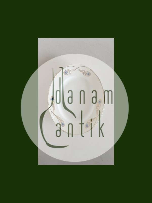 Royal Copenhagen No 118 Side Dish w. Golden Peacock Feather Ornament