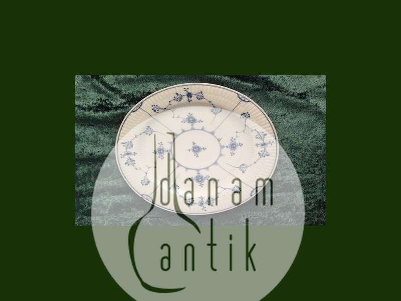 Royal Copenhagen Antique Blue Fluted Plate 