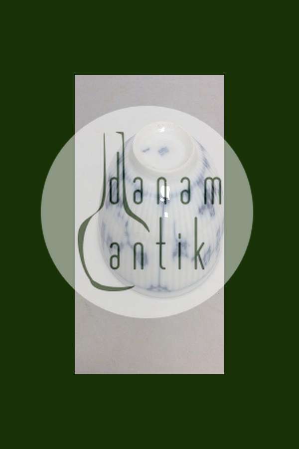 Royal Copenhagen Antique Blue Fluted Plain Small Bowl