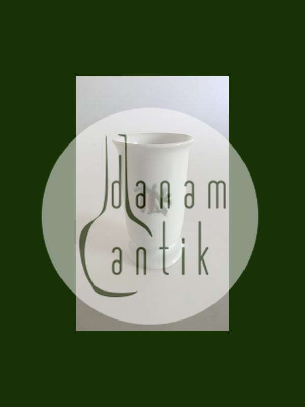 Royal Copenhagen Nisse Julestel Krus No 3/5436