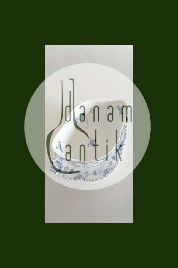 Royal Copenhagen Musselmalet Helblonde Sauceskål med underfad No 1105