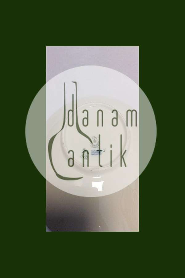 Royal Copenhagen Frugttallerken med frugt motiv 936 / 3481