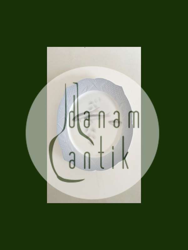 Royal Copenhagen Art Nouveau Plate with Fish Border No 39