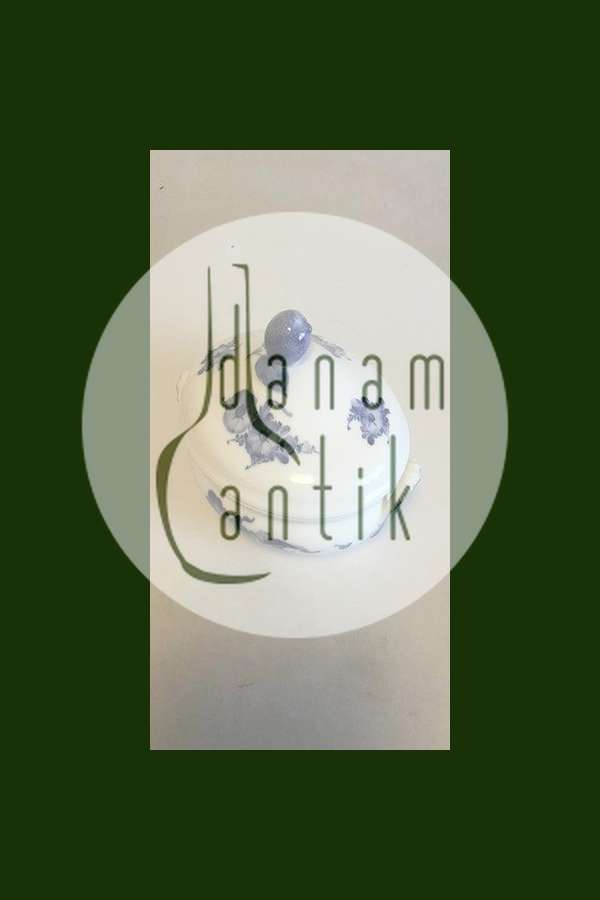 Royal Copenhagen Blå Blomst, Flettet Oval Lågskål No 8054