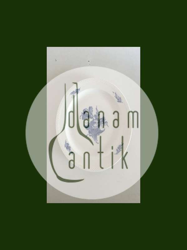 Royal Copenhagen Blå Blomst Flettet Stort Rundt Fad No 8013