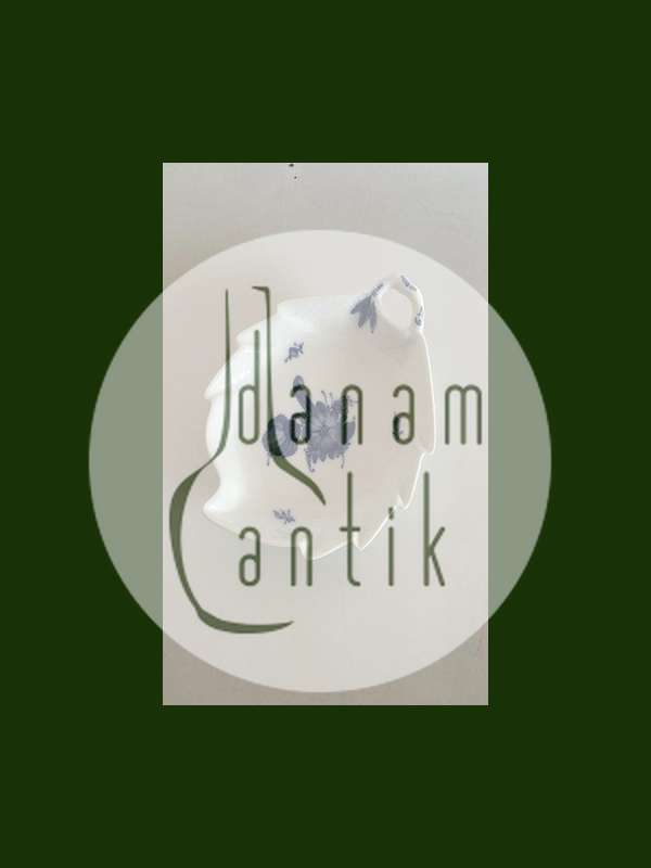 Royal Copenhagen Blå Blomst Flettet Bladformet Skål No 8002