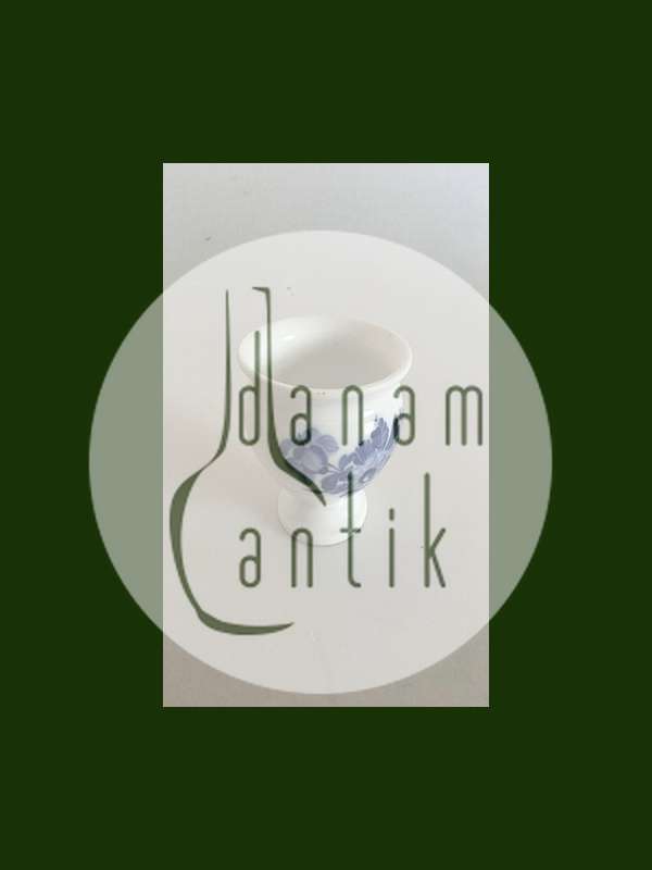 Royal Copenhagen Blå Blomst Kop med Hank