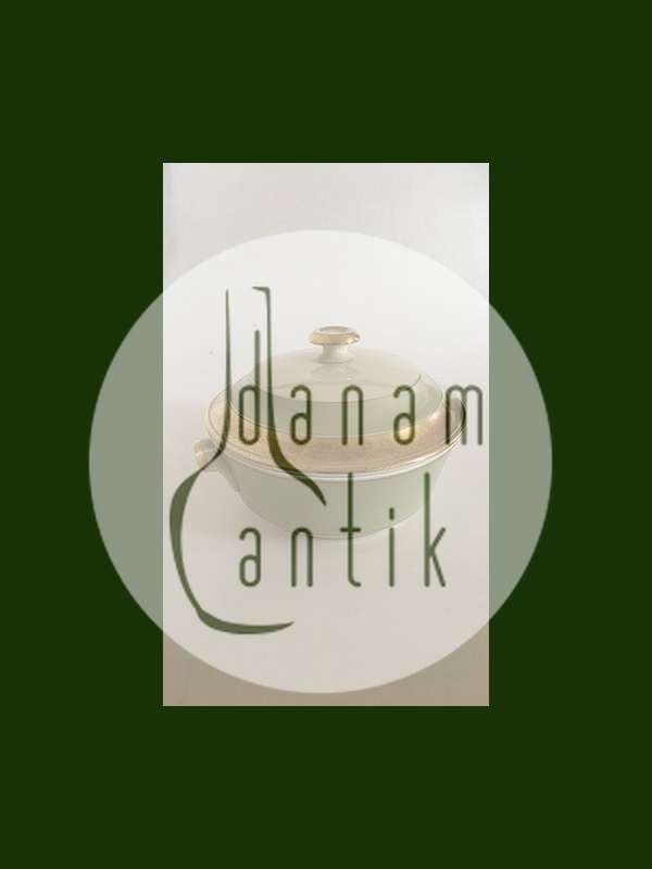 Royal Copenhagen Dagmar Ragoutfad med Låg No. 9575