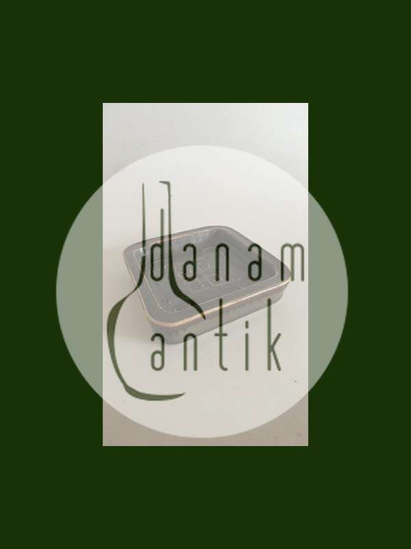 Valdemar Petersen的Bing Grondahl炻器碗 No 234