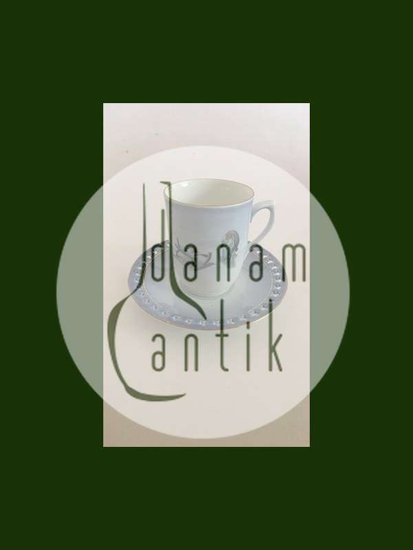 Bing & Grøndahl Harald Wiberg Julestel Kaffekop med Underkop No. 3504/305