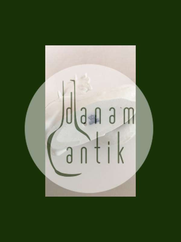 Royal Copenhagen Bordgarniture Havheste Figur i Blanc de Chine