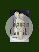 Royal Copenhagen Figur Woman with maid Servant No 1760 1 of 4 Variants