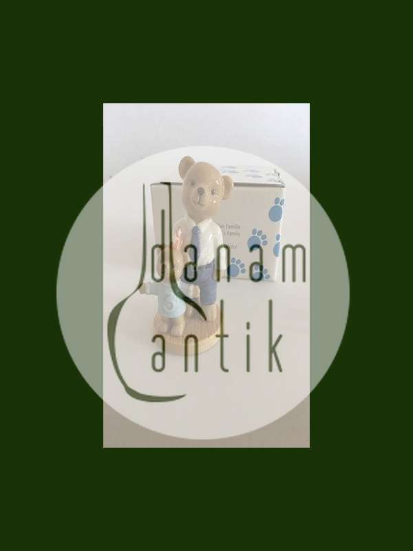 Bing & Grøndahl Victor & Victorias Familie Victor 2004 Årsfigur