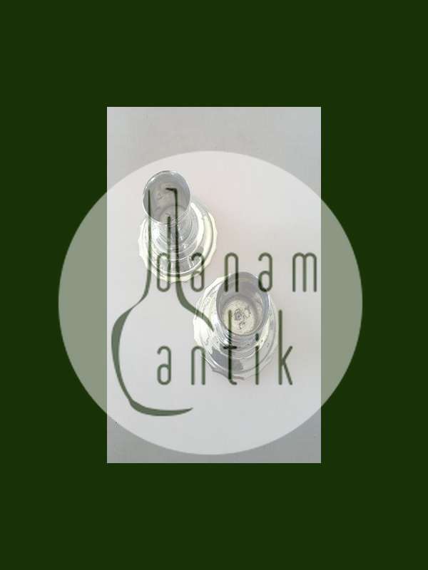 Georg Jensen Sterling Silver Lysestager af Harald Nielsen fra 1933-1944 No 504