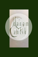 Royal Copenhagen Biscuit Platte "Hyrdinde med en Amorinerede". No 110